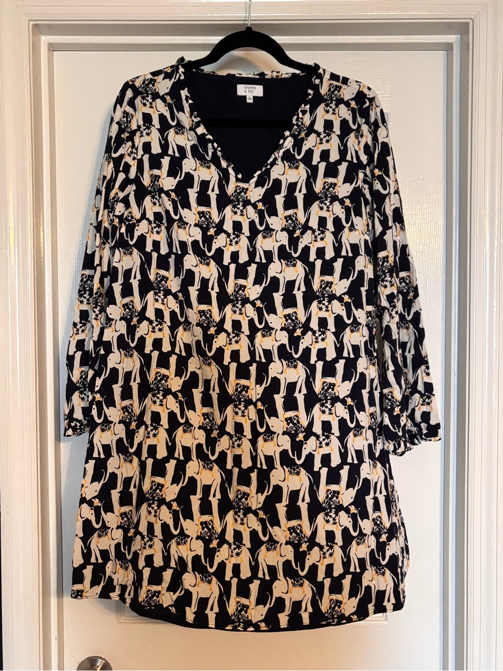 🐘Crown & Ivy🐘 Elephant Dress